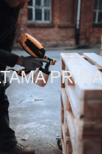 Cat Kayu Luar Ruangan: Perlindungan Optimal dari Foxapaint Indonesia PT. Eltama Prima Indo