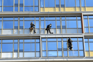 Jasa Rope Access Jogja: Solusi Terbaik untuk Akses Tinggi yang Aman dan Efisien