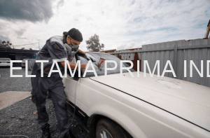 Tips Menggunakan Sandblasting untuk Membersihkan dan Merestorasi Mobil Klasik Anda