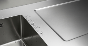 Jasa Wet Blasting Stainless Steel untuk Finishing Presisi