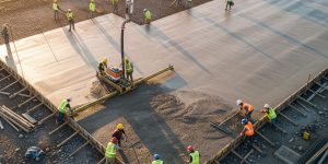 Jasa Pengecoran: Solusi Tepat untuk Bangunan Kuat dan Tahan Lama